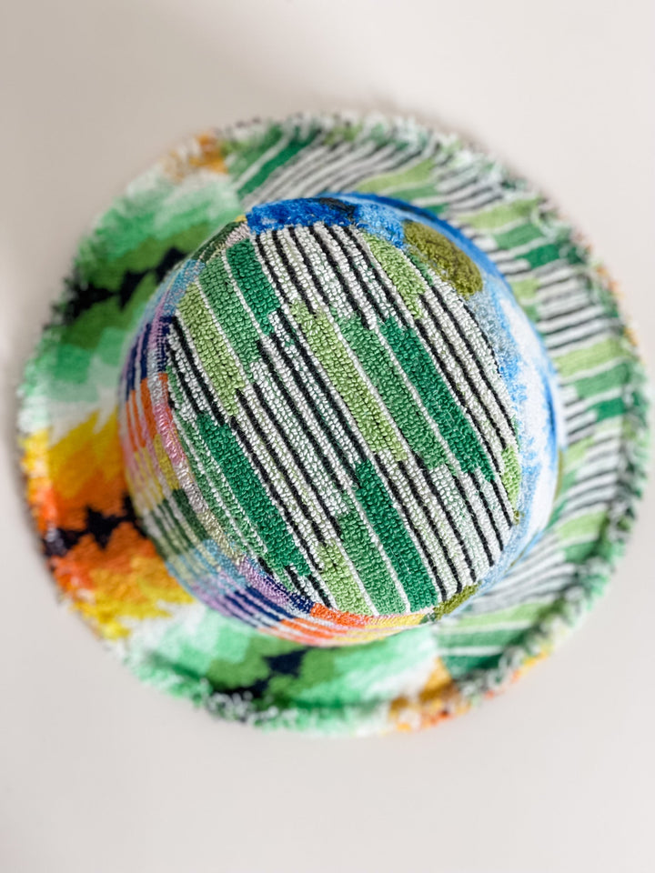 Re/lax Remix collection this DUKE #186 MEDIUM is meticulously handmade by Re/lax Remade artisans.