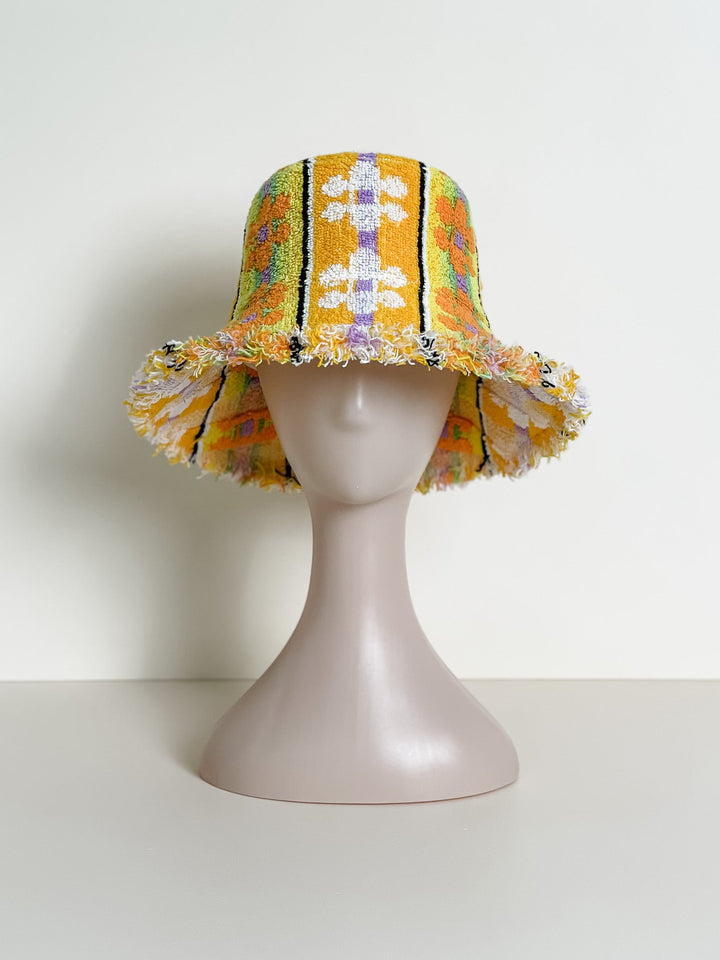 The BOBBIE #11 MEDIUM features within 'A Vintage Christmas' collection by Re/lax Remade.