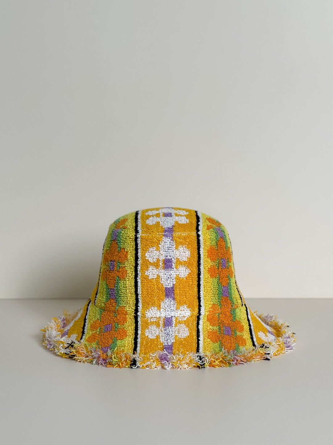 The BOBBIE #11 MEDIUM features within 'A Vintage Christmas' collection by Re/lax Remade.