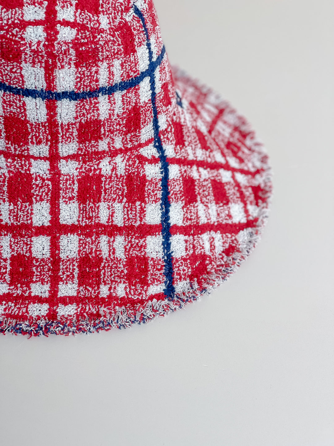 The LUXURY WILLOW #7 (DESIGNER - RALPH LAUREN) MEDIUM features within the 'Hygge' collection by Re/lax Remade.