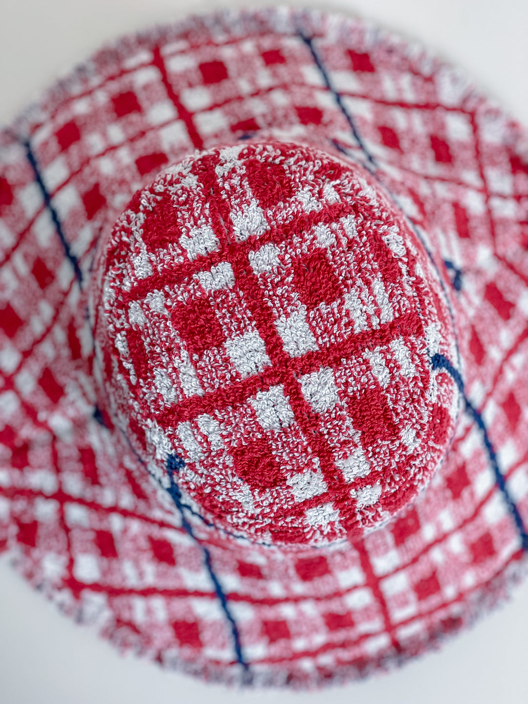 The LUXURY WILLOW #7 (DESIGNER - RALPH LAUREN) MEDIUM features within the 'Hygge' collection by Re/lax Remade.