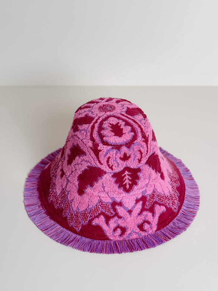 The FREYA CROP #64 LARGE features within the 'Hygge' collection by Re/lax Remade.