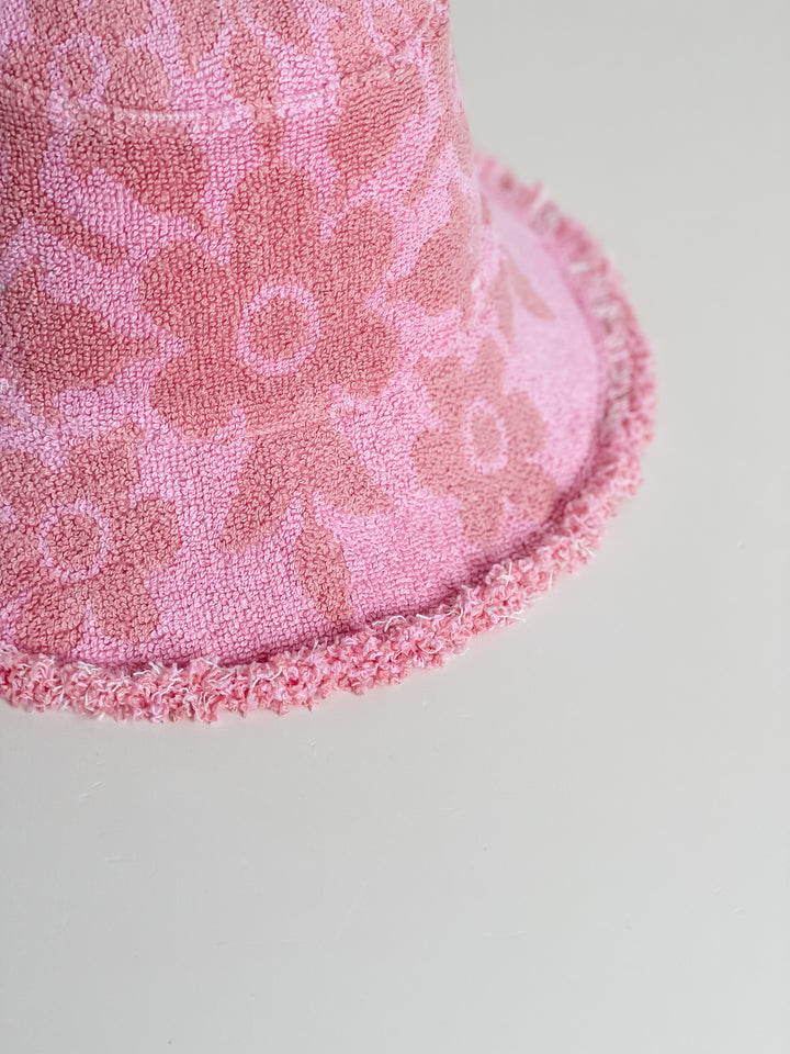 The SCOUT #209 LARGE features within the 'Hygge' collection by Re/lax Remade.
