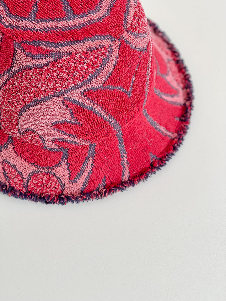 The DUKE #202 MEDIUM features within the 'Hygge' collection by Re/lax Remade.
